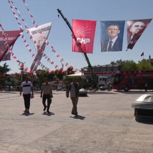 chp bu aksam kirsehirde millet iradesine sahip cikiyor mitingi icin hazirliklar tamamlandi xUyhkHCx