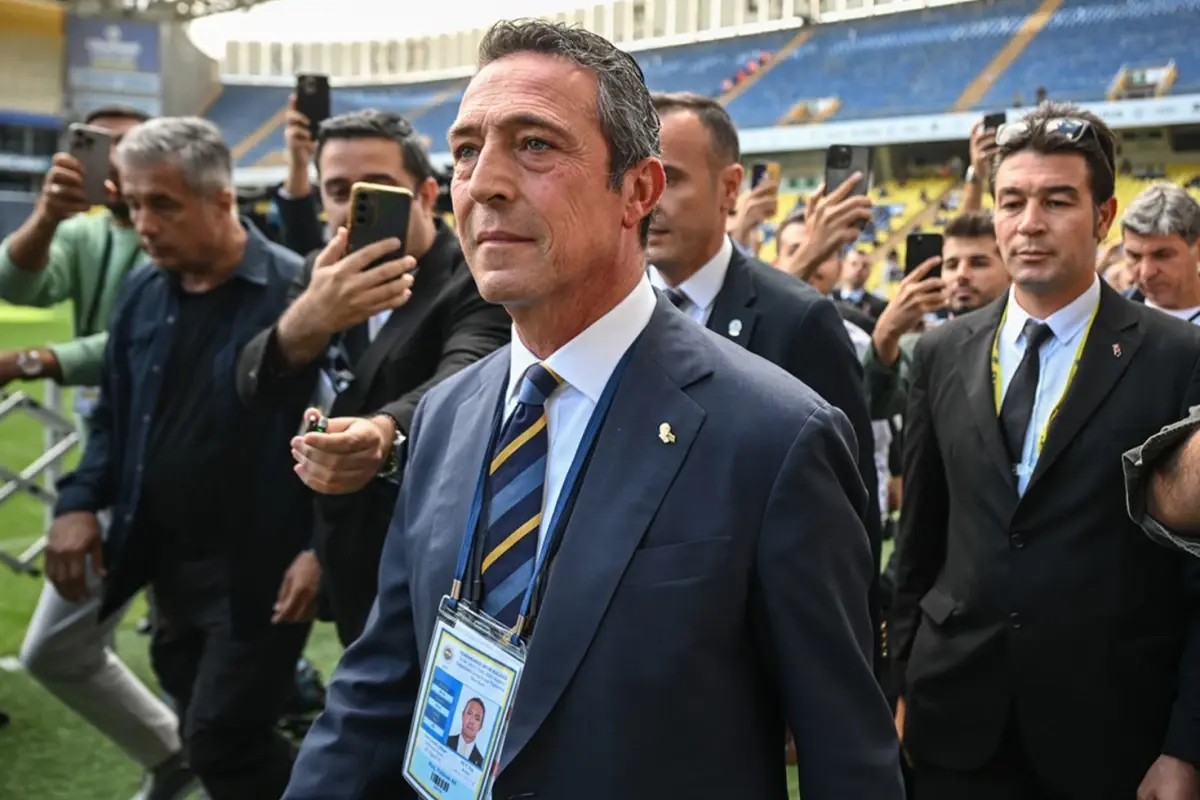 boylesini beklemiyordu ali koca sahneye ciktigi anda buyuk tepki COhEKxH1