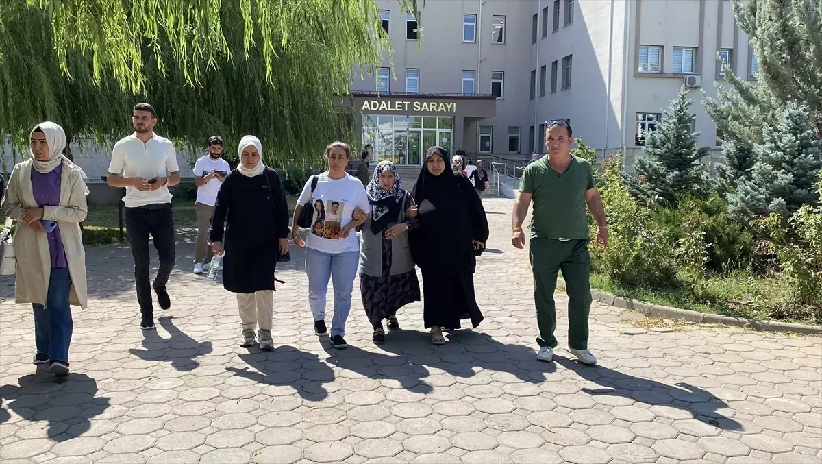 kardes cinayetinin yargilanmasi basladi 6QGVz6p6