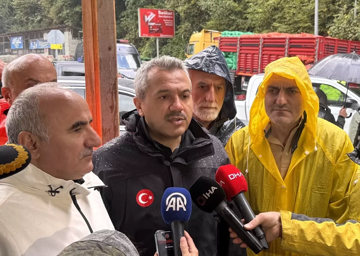 rizede saganak ve heyelanlar 3snWMkHs