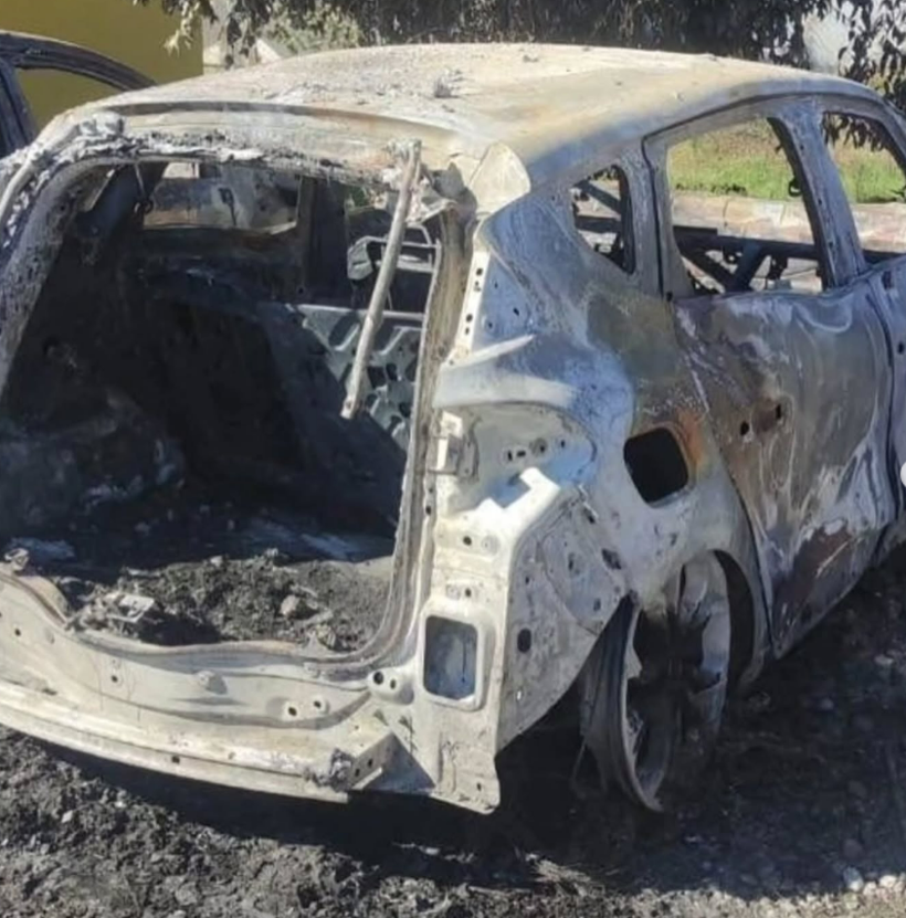 Alevler Arasında Kalan Araçlar