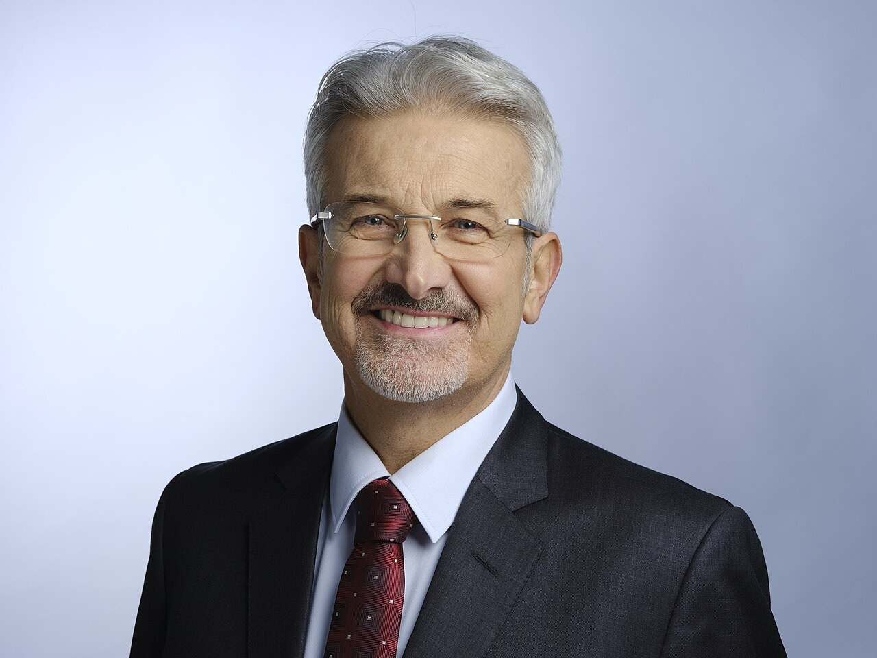 turgay erdem kimdir kac yasinda nereli eski nilufer belediye baskani turgay erdem tutuklandi mi HpkSrLEH.jpg