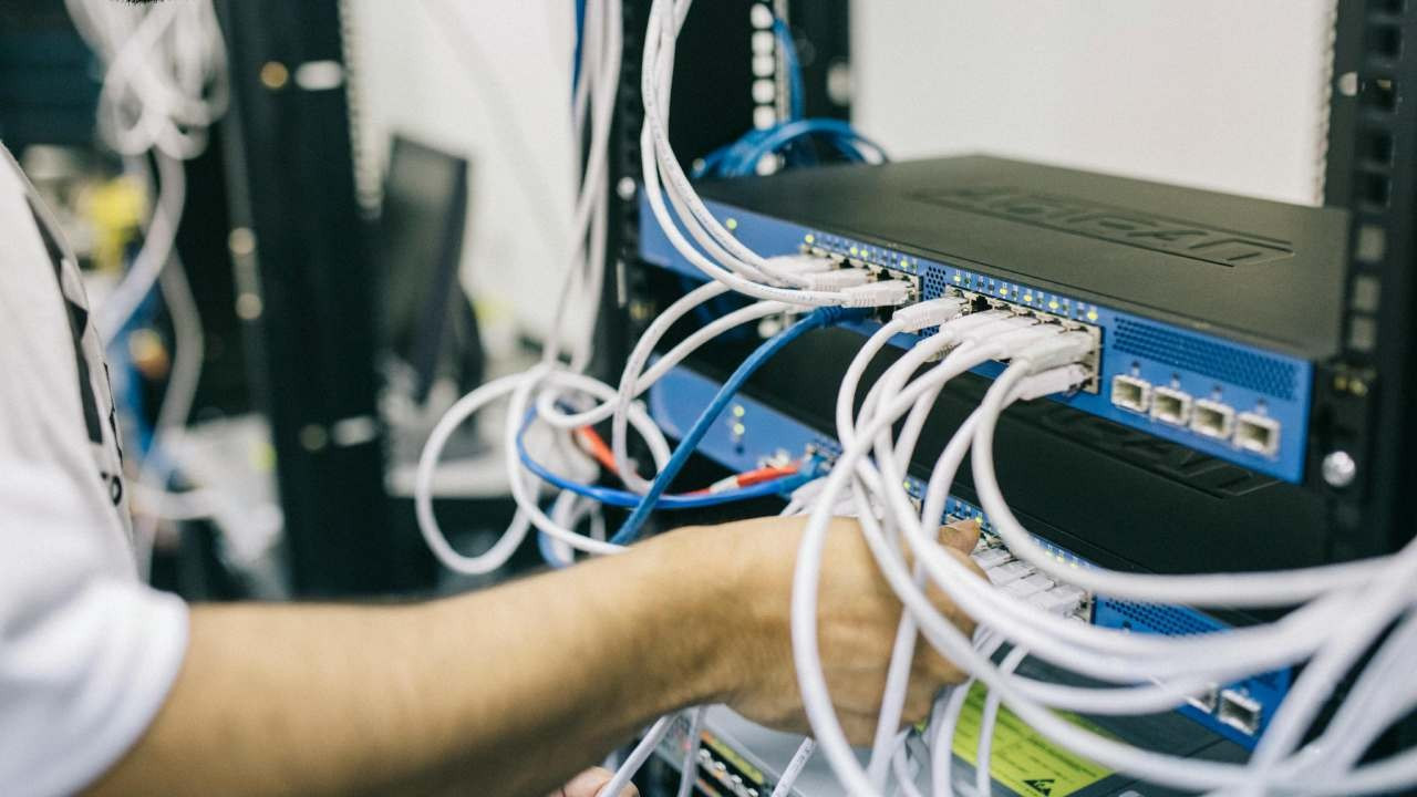 ibm yil sonuna kadar binlerce kisiyi isten cikaracak sJGNsnKP.jpg