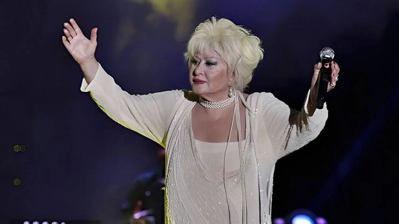 muazzez abacidan kotu haber yogun bakima alindi ndTyus4X.jpg