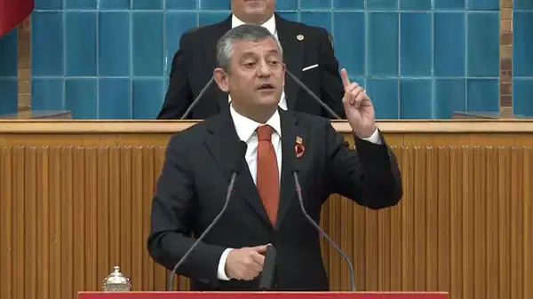 ozgur ozel grup toplantisinda konusuyor andolsun ki yeniden yargilanacaklar h3Pv2kIs.jpg