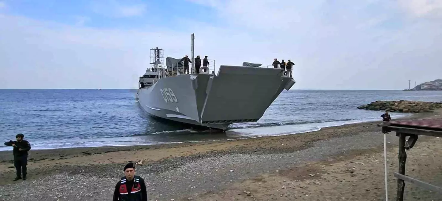 yeni tip cikarma gemisi c 159un testleri yalovada yapildi j7vDNdG7.jpg