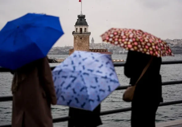 akom-pazar-gunune-dikkat-cekti-istanbulda-hava-nasil-olacak-GAWLEVei