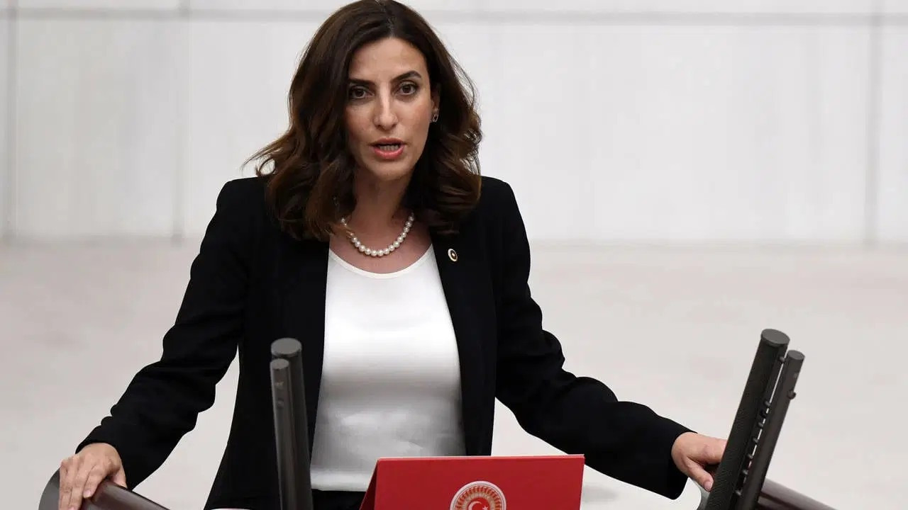 Evrim Rızvanoğlu kimdir, nereli, kaç yaşında? Evrim Rızvanoğlu nerenin milletvekili?