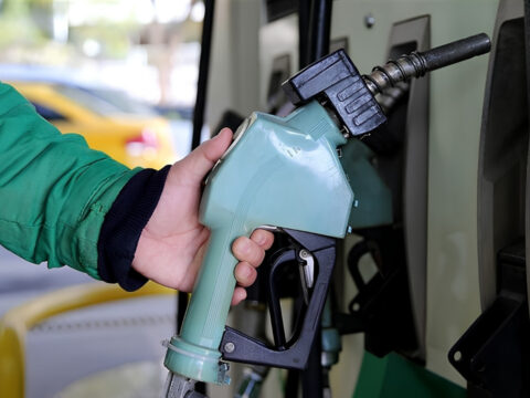 Petrol fiyatları savaş öncesi seviyeye döndü